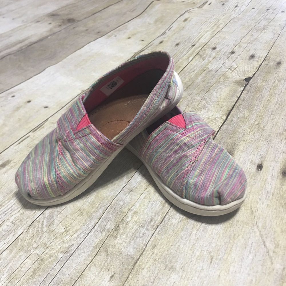 Girls size 10 toms